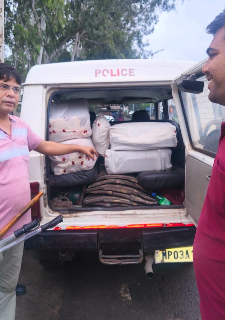 3.12 करोड़ का 'लावारिस' खजाना: नकदी पर उलझी कहानी ! रिश्तेदार इंजीनियर ने किया रकम से इनकार 2 Screenshot 20260818 112154.WhatsApp