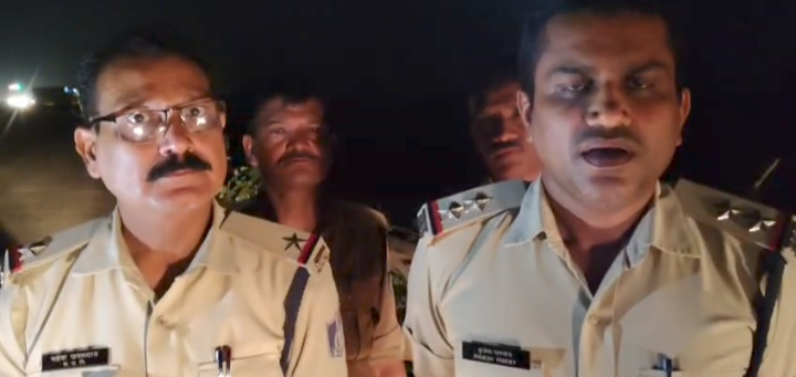 चीलघाट नदी में गिरे ट्रक से 2 शव बरामद : ड्राइवर क्लीनर की दर्दनाक मौत.... देखें पूरा वीडियो 1 Screenshot 20260830 100308.WhatsApp