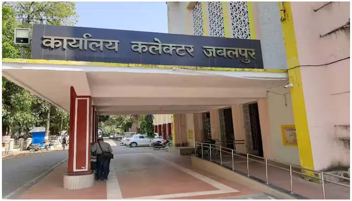 5 हत्याओं के मुख्य आरोपी को कलेक्टर ने जारी किया नोटिस,रेत विवाद से जुड़ी पांच लोगों की हत्या 1 Untitled 3 copy 2