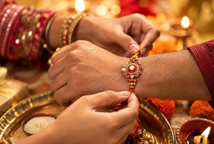28 अगस्त को राखी बांधने से पहले जरूर जान लें ये बात, भद्रा खत्म; सुबह का ये समय सबसे शुभ 1 Untitled 9 copy 2