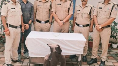 ट्रेन में झाड़ू लगाने के बहाने चोरी करने वाला बदमाश गिरफ्तार, 3 लाख का मंगलसूत्र बरामद 14 WhatsApp Image 2026 08 04 at 15.51.20