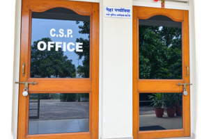 एक्शन : एसआईटी ने सीएसपी कार्यालय का ताला तोड़ा, महत्वपूर्ण दस्तावेज और डिजिटल रिकॉर्ड जब्त 2 file 000000000b508211aca3d0750b7cb802 1