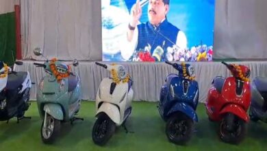 मुख्यमंत्री स्कूटी वितरण योजना में 151 गाड़ियों का हुआ वितरण 6 06 9