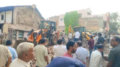 सांवेर में जर्जर मकान तोड़ते समय दीवार गिरी, तीन महिला श्रमिकों की मौत 8 16 09 2026 indore sanwer accident 1 2026916 183516 m