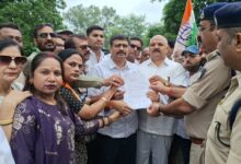 राहुल गांधी पर एफआईआर के विरोध में कांग्रेस का जोरदार प्रदर्शन 3 20260901 130756