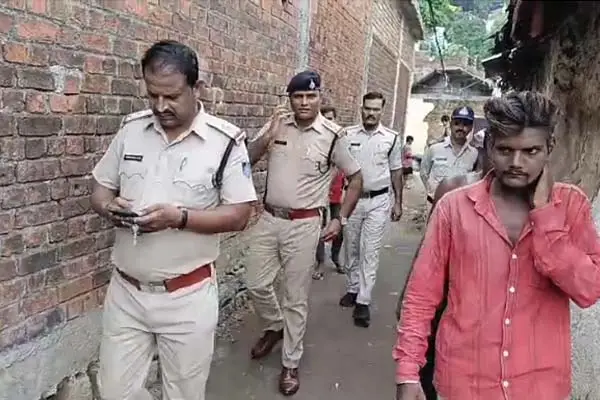 यशभारत ब्रेकिंग : बाबा टोला में दिनदहाड़े चाकूबाजी, युवक की हत्या, देखे वीडियो .... 1 20260920153536 8ou3UiQ9