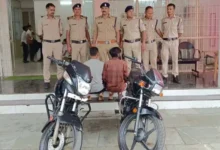 चाबी लगी बाइक पर नजर, मौका मिलते ही चोरी; दो आरोपी गिरफ्तार 3 20260924145508 lPs1HAh5