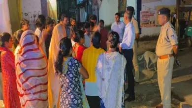 वाजपेयी नगर मल्टी में पुलिस आयुक्त का जनसंवाद: सुरक्षा, सत्यापन और साइबर जागरूकता पर दिया जोर 4 20260925123645 x1ZYKSuu