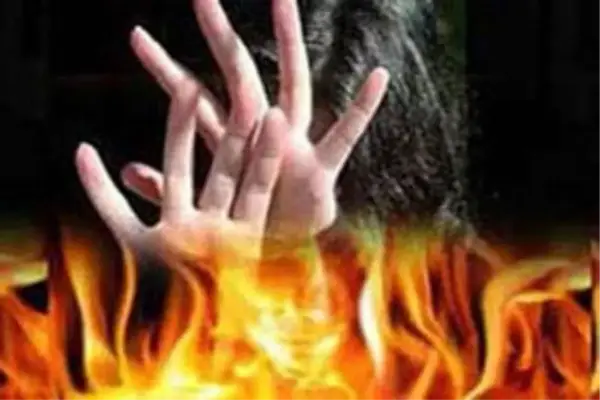 भोपाल में नवविवाहिता की संदिग्ध परिस्थितियों में मौत, केरोसिन की मौजूदगी से गहराया प्रताड़ना व हत्या का संदेह 1