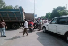 भोपाल: मनमाने जुर्माने के विरोध में ट्रांसपोर्टर्स ने चूना भट्टी थाने के सामने किया चक्का जाम, पूरे शहर को ठप करने की दी चेतावनी 2 20260928184104 EOA2aZWm