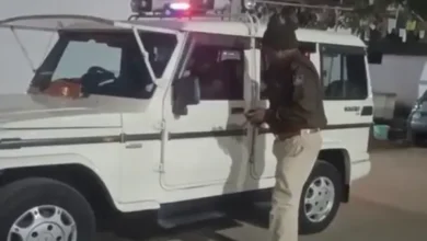17 आपराधिक मामलों में दर्ज आरोपी गिरफ्तार : पुरानी रंजिश में मारपीट और धमकी के मामले में 21 दिन से था फरार.... देखें पूरा वीडियो 5 20260930122651 9b32MCf8