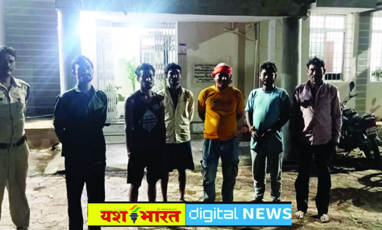 पुलिस ने दो जुआ फड़ों पर दी दबिश, 8 जुआरी गिरफ्तार, रोहनिया और भुड़सा में बड़वारा पुलिस की कार्रवाई 1 25