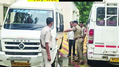 सडक़ हादसे के बाद निजी स्कूलों के वाहनों की चैकिंग, विजयराघवगढ़ पुलिस चलाया विशेष अभियान 6 448