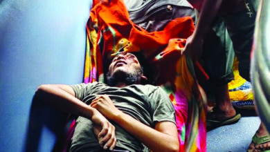 पुणे से गोरखपुर जा रही टे्रन के जनरल कोच में मिला अज्ञात युवक का शव 4 5000