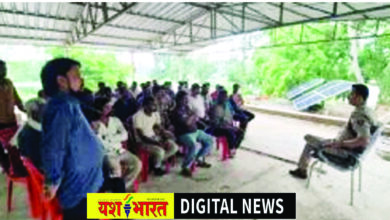 बड़वारा पुलिस ने ऑटो चालकों की ली बैठक, यातायात नियमों का पालन करने की दी समझाइश, नियमों के उल्लंघन पर होगी कार्रवाई 4 71