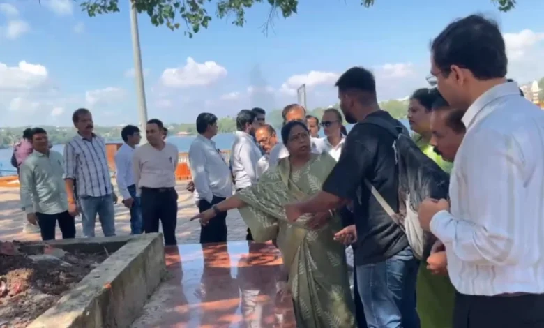 भोपाल में कागजी योजनाओं की भेंट चढ़े स्थायी विसर्जन घाट: ₹25 करोड़ स्वीकृत होने के 14 महीने बाद भी पुराने इंतजामों का सहारा 1 BHOPAL VISARJAN GHAT 1024x570 1