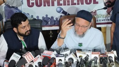 भोपाल पहुंचे ओवैसी, बोले—मध्यप्रदेश में संगठन को देंगे नई धार - एआईएमआईएम अध्यक्ष ने की प्रेस कॉन्फ्रेंस, प्रदेश के राजनीतिक मुद्दों पर रखी बात 7 IMG 20260915 WA0066