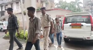 स्पा सेंटरों पर पुलिस की छापामार कार्रवाई, एक दर्जन से ज्यादा पुलिस हिरासत में, आपत्तिजनक सामग्री जब्त की पुलिस ने, देखें वीडियो 3 IMG 20260920 WA0022
