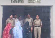 ढीमरखेड़ा पुलिस ने किया ज्वेलरी दुकान में चोरी की वारदात का पर्दाफाश, तीन महिलाएं गिरफ्तार, 1.52 लाख कीमत के सोने के जेवर बरामद 2 IMG 20260902 201709