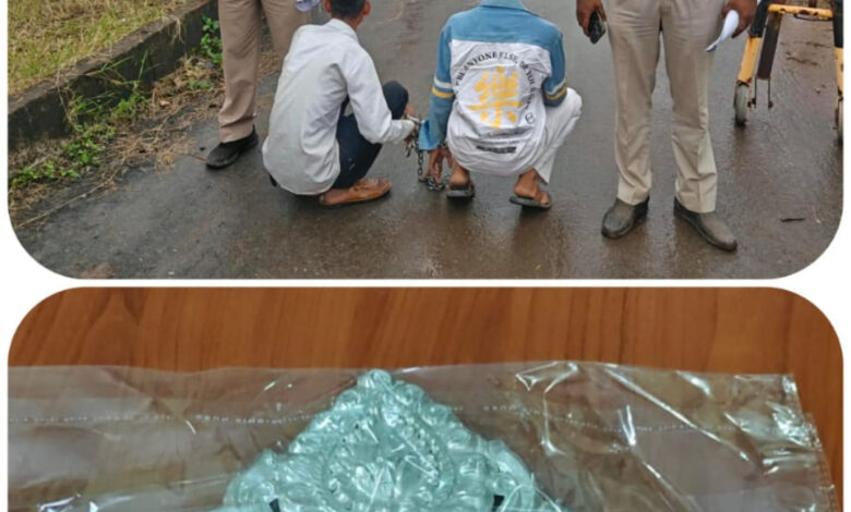 पुरानी कचहरी स्थित हनुमान मंदिर में हुई चोरी का कोतवाली पुलिस ने किया पर्दाफाश, चोरी गया चांदी का मुकुट बरामद, चोरी एवं चोरी का माल खरीदने वाले 2 आरोपी गिरफ्तार, 1 आरोपी फरार 1 IMG 20260903 132523