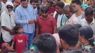 चलती स्कूल वैन से गिरकर मासूम छात्र की मौत विजयराघवगढ़ में दर्दनाक हादसा, स्कूली वाहनों में सुरक्षा मानकों की अनदेखी 5 IMG 20260909 120538
