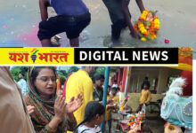 गणपति बप्पा मोरया, अगले बरस तू जल्दी आ...रिमझिम के बीच के बीच दी जा रही भगवान गणपति को विदाई, विसर्जन कुण्डों पर भीड़ के नजारे, गणेश चौक से निकल रहा मुख्य जुलूस 3 IMG 20260925 192822