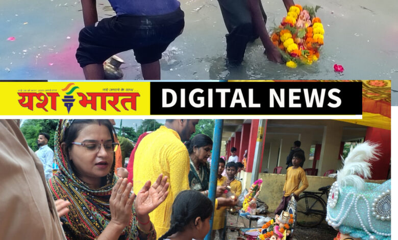 गणपति बप्पा मोरया, अगले बरस तू जल्दी आ...रिमझिम के बीच के बीच दी जा रही भगवान गणपति को विदाई, विसर्जन कुण्डों पर भीड़ के नजारे, गणेश चौक से निकल रहा मुख्य जुलूस 1 IMG 20260925 192822