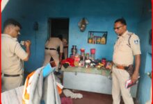 सागर शराब त्रासदी : अवैध शराब माफियाओं पर पुलिस का शिकंजा: 250 लीटर शराब के साथ भारी मात्रा में कच्चा लहान ढेर 3 InCollage 20260908 174816286