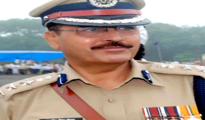 रिटायर्ड आईपीएस अधिकारी की फर्जीवाड़े में फंसी साख, MPPSC से IPS तक के सफर पर सवाल 1 Screenshot 2026 09 19 182026