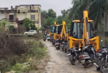 जलभराव के बाद नगर निगम का 'डैमेज कंट्रोल': बीहड़ नदी के ग्रीन बेल्ट में गरजीं जेसीबी 2 Screenshot 20260902 141749.Gallery