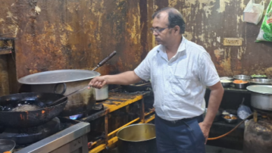 खाद्य सुरक्षा टीम की बड़ी कार्रवाई: होटलों में औचक छापेमारी, पनीर-आटा सहित कई नमूने जब्त; अनियमितता पर मिला नोटिस 5 Screenshot 20260914 104108.WhatsApp