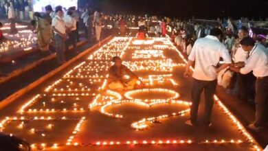 मोदी के जन्मदिवस पर सेवा का संकल्प, गौरीघाट में 1.11 लाख दीपों से मां नर्मदा का श्रृंगार 10 Untitled 6 copy 6