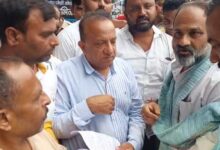 30 घंटे अंधेरे में डूबे इलाके, कांग्रेस का आरोप,पार्षदों के वार्ड चिन्हित कर बिजली काटी 3 Untitled 7 copy