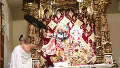 दुर्लभ संयोगों के बीच मनाई जाएगी श्रीकृष्ण जन्माष्टमी - भक्ति और उल्लास में डूबा शहर, मंदिरों में पहुंचे श्रद्धालु 4 WhatsApp Image 2026 09 04 at 12.27.01
