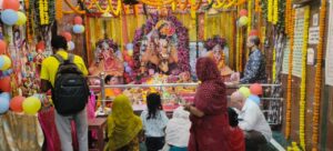 दुर्लभ संयोगों के बीच मनाई जाएगी श्रीकृष्ण जन्माष्टमी - भक्ति और उल्लास में डूबा शहर, मंदिरों में पहुंचे श्रद्धालु 2 WhatsApp Image 2026 09 04 at 12.27.27