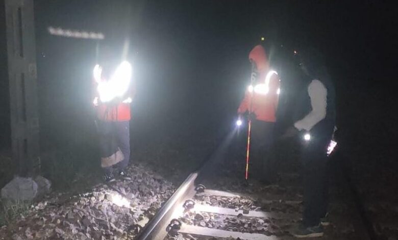 मानसून में रेल पटरियों की निगरानी के लिए 292 कर्मचारी तैनात - भोपाल मंडल के 1023 किमी रेल नेटवर्क पर विशेष सुरक्षा व्यवस्था 1 WhatsApp Image 2026 09 06 at 08.37.48