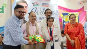 स्टेमफील्ड इंटरनेशनल स्कूल में निशानेबाजी पर प्रेरणादायी सत्र,पद्मश्री सम्मानित गगन नारंग समेत ओलंपियन खिलाड़ियों ने साझा किए अनुभव 7 WhatsApp Image 2026 09 30 at 11.50.19