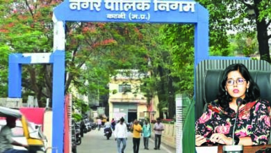 पेंचवर्क से सुधारेंगे सडक़ें, दिसम्बर के बाद सीवर के जख्मों का इलाज, शहर में अतिक्रमण, बेतरतीब यातायात सहित कई समस्याओं पर काम कर रहा नगर निगम , कमिश्नर तपस्या परिहार से यशभारत की बातचीत 5 co