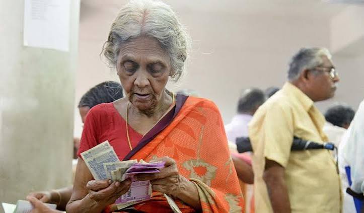 80 साल की उम्र में 20 फीसदी अतिरिक्त पेंशन का मामला, पेंशनरों ने सरकार से मांगा आदेश 1 images 4 2