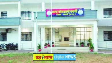 युवक से मोबाइल छीनकर चाकू से किया हमला, खिरहनी फाटक में पुरानी रंजिश को लेकर वारदात, आरोपी गिरफ्तार, चाकू बरामद 1 kotvalli 1