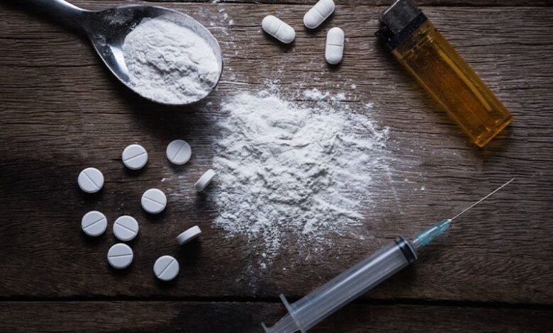 पॉश कॉलोनी में ड्रग्स का खुलासा, कैग अधिकारी की पत्नी गिरफ्तार 1 syntheticdrugs resource800x494 main