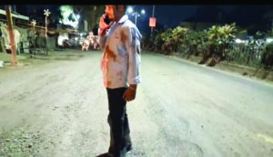 हादसों के बाद जागा नगर निगम, गड्ढों को भरने होगा पेंचवर्क, गुणवत्ता का ध्यान, कुठला के पास जानलेवा गड्ढों में रोज हो रही दुर्घटनाएं, युवक घायल 2 06 1
