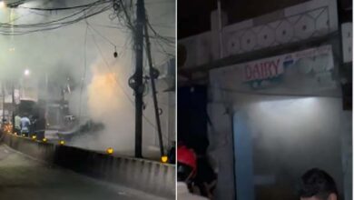 घंटाघर में आधी रात भीषण अग्निकांड, दो दुकानें जलकर खाक, देखे वीडियो ...... 4 07