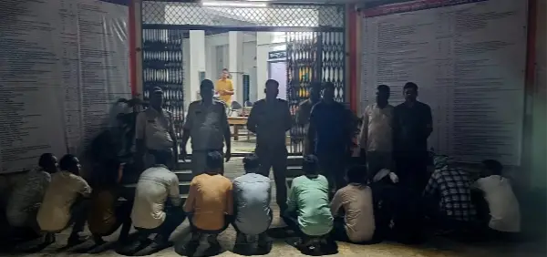 दीवाली से पहले पुलिस का सख्त पहरा: सर्जिकल स्ट्राइक में 11 गिरफ्तार, पढे पूरी खबर 1 20261002100654 aigd5sSs