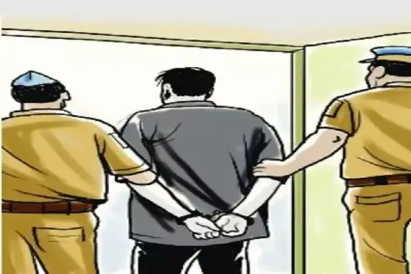 साढ़े 70 लाख की फ्लैट की धोखाधड़ी मामले में बिल्डर गिरफ्तार कई थानों में दर्ज हैं उसके खिलाफ धोखाधड़ी के मामले 1