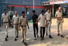 ऑटो चालक से मारपीट कर ऑटो लूटने वाले 2 आरोपी गिरफ्तार, देखें वीडियो 9 20261004162859 rZ0UCtU2