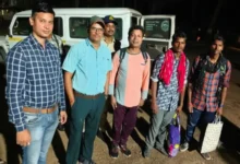 104 मुकदमों और 67 लाख के इनाम का अंत: खूंखार नक्सली सुरेंद्र समेत तीन को सुकमा पुलिस को सौंपा 9 20261005140141 ENYRVzEy