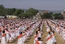 मैहर ने रचा इतिहास, 3430 विद्यार्थियों ने एक साथ किया कथक; एशिया बुक ऑफ रिकॉर्ड में दर्ज हुआ नाम 8 20261006141020 HMYp2WC0