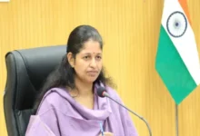 योजनाओं में लापरवाही बर्दाश्त नहीं: कलेक्टर का कड़ा एक्शन, 12 पटवारी निलंबित, 137 को शो-कॉज नोटिस 3 20261009082631 egNCuHwx