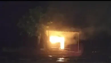 धूमा बाईपास के वाशिंग सेंटर में लगी भीषण आग : पास में पेट्रोल पंप होने से बढ़ा खतरा,गैस सिलेंडर तक पहुंचीं आग की लपटें, वाशिंग सेंटर में रखा सामान जलकर खाक.... देखें पूरा वीडियो 6 20261009091423 nvTymeur